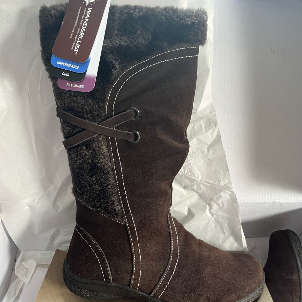 Wanderlust Women's Dark Brown Winter Boots